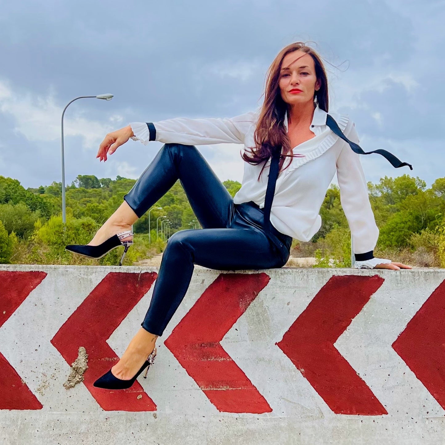 Black Lady Sling Pumps