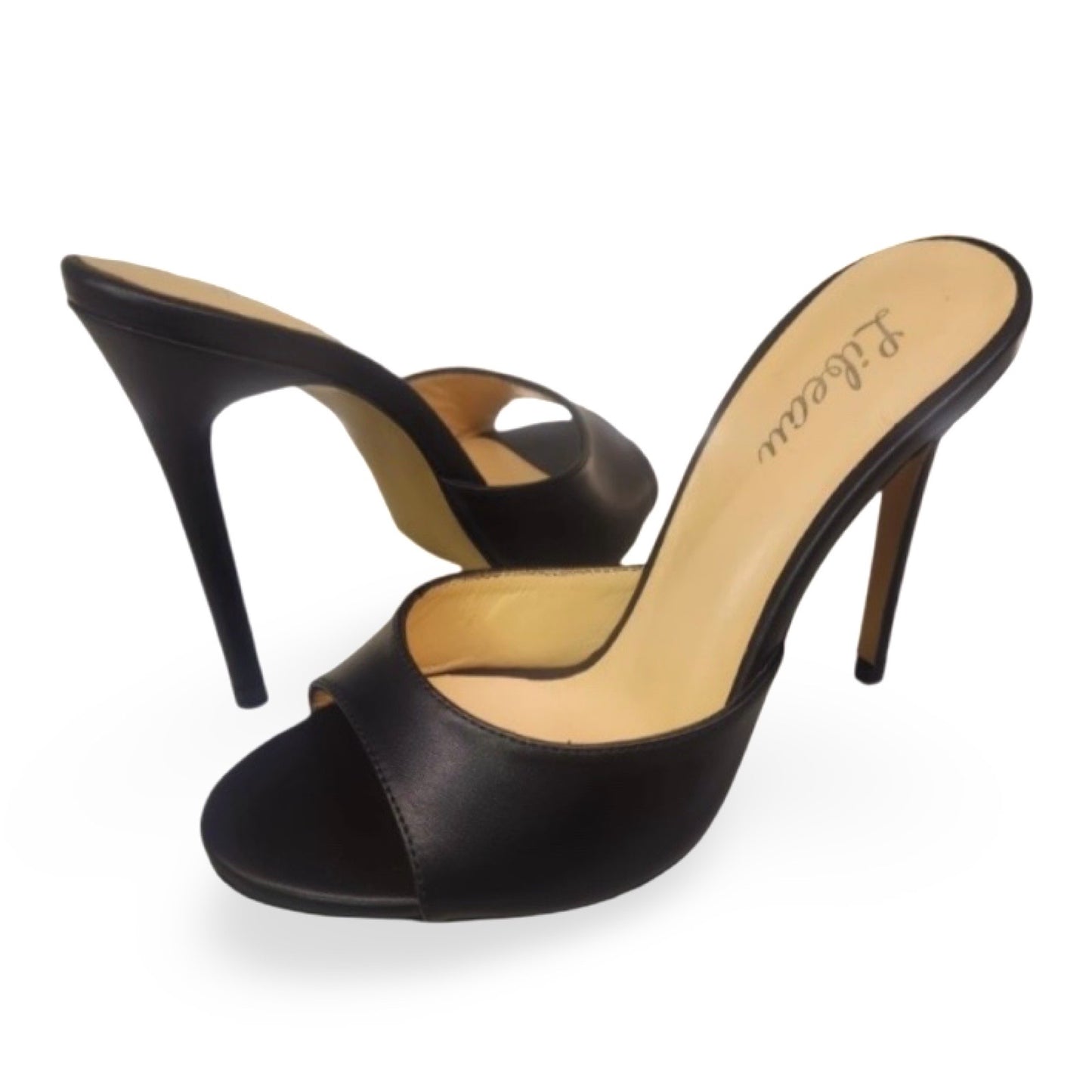 Roxy Mules