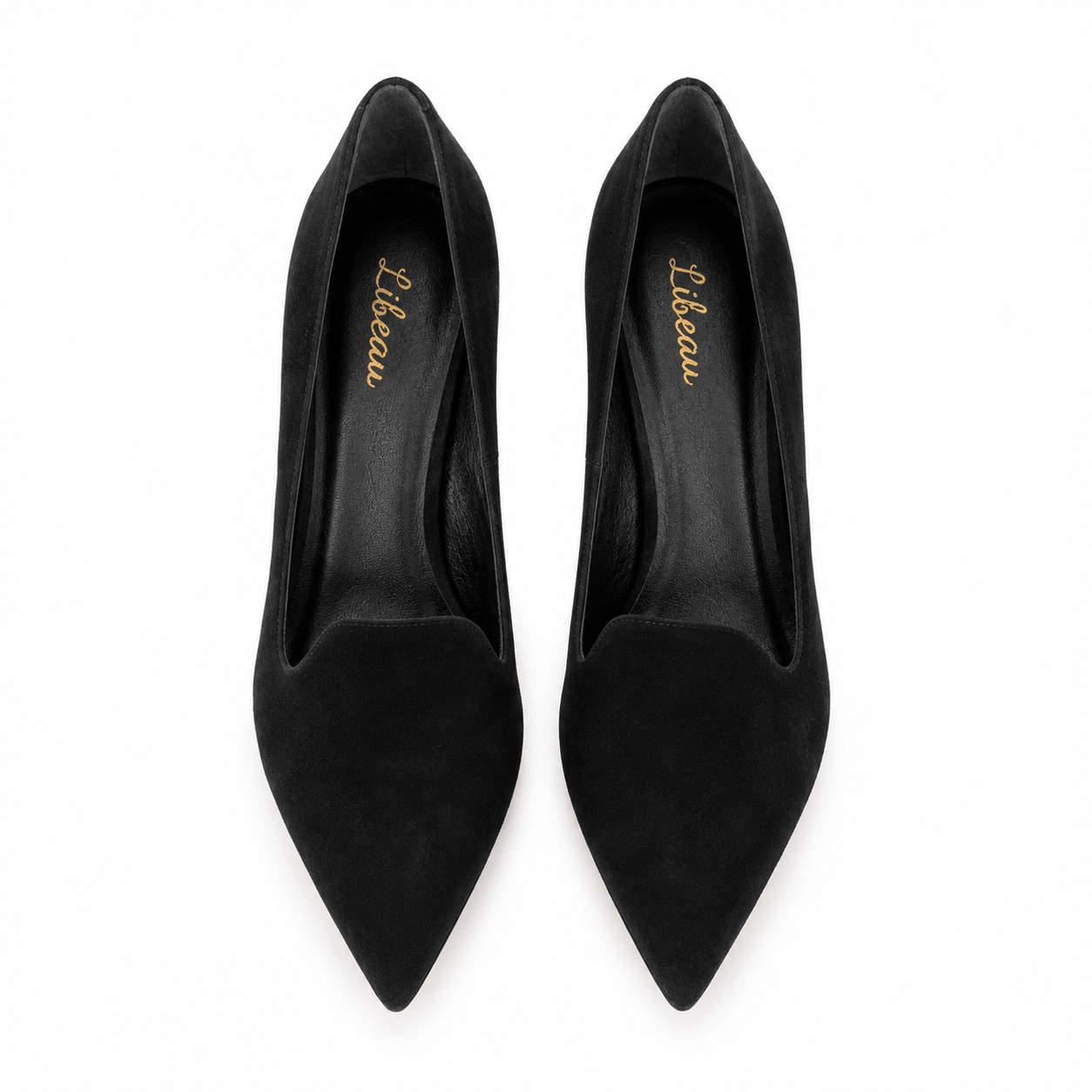 Alice Pumps – LiBEAU schwarze Wildleder-Pumps von oben, spitze geschlossene Zehenpartie und schlanke Silhouette | LiBEAU

