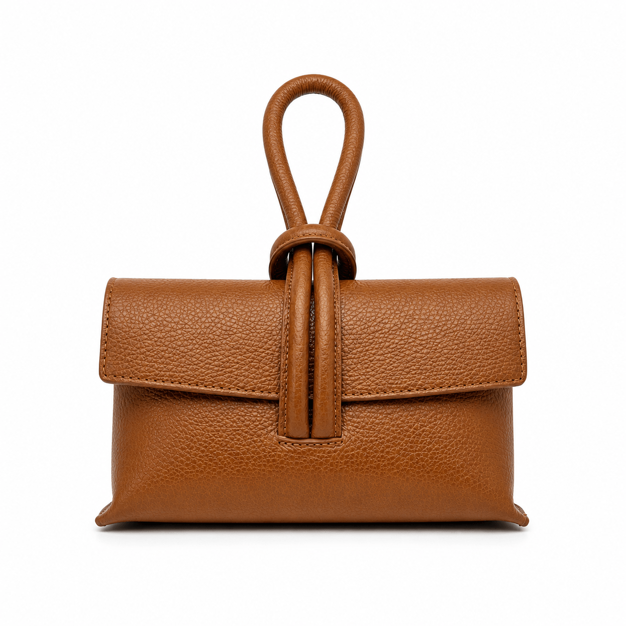 Clutch Michelle Savana – Cognac Leder Clutch mit Knoten-Detail und Loop-Griff, Frontansicht ohne Riemen, weißer Hintergrund
