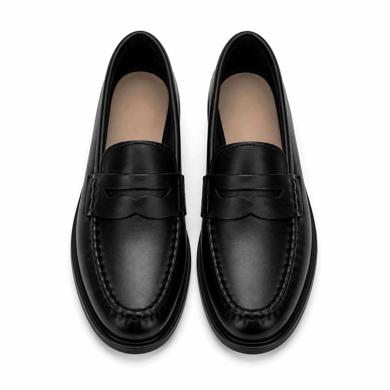 Milo Loafer Schwarz – Draufsicht, schwarze Lederimitat Penny Loafer mit Sattelriemen | LiBEAU
