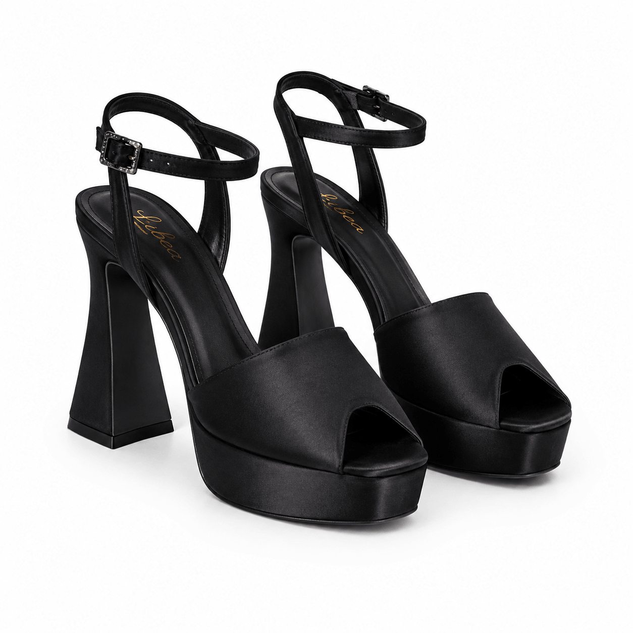 Noir Sandals Schwarz – Rückansicht, Knöchelriemen mit Strass-Schnalle | LiBEAU
